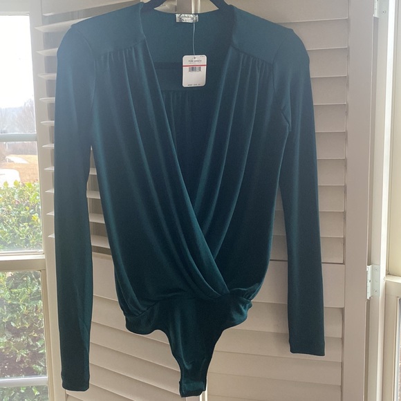 Free People Turnt Bodysuit in Pine NWT. Size XS - Picture 9 of 13